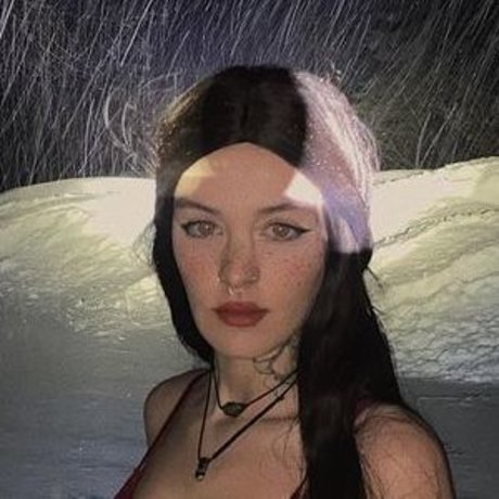 Sleepingbeauty23 only fans review