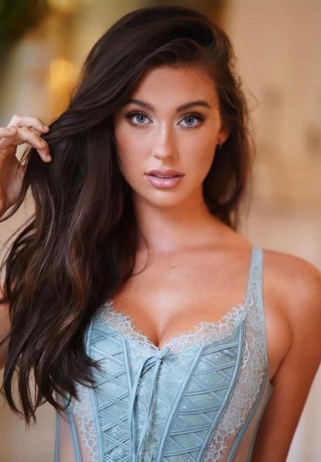 Sarah Waddles onlyfans free