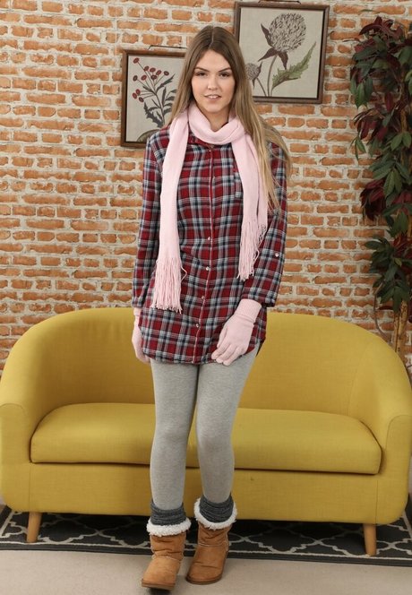 cumshot facial onlyfans pornographic selfie