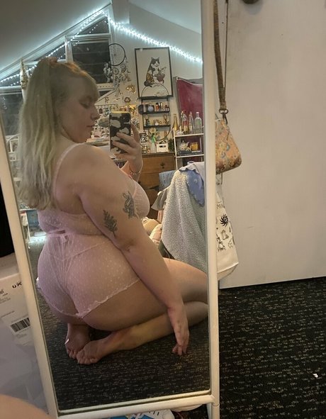 pastelpeachie onlyfans leaks nudes