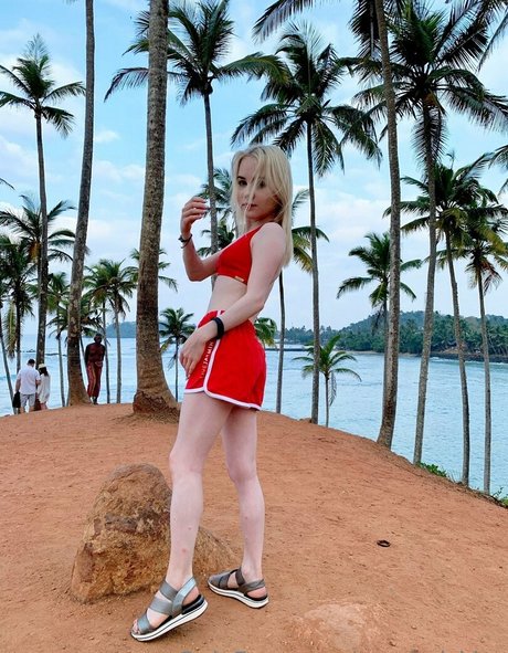 raychel kiss onlyfans.