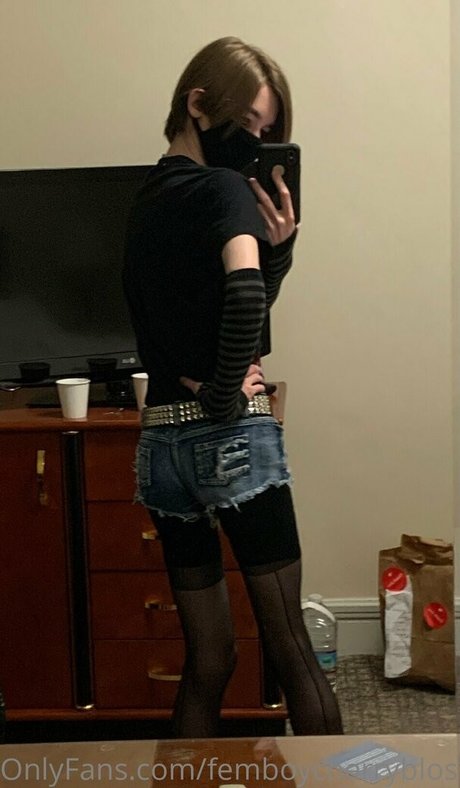 femboycherryblossom naked onlyfans pics