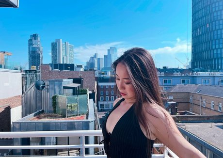 yimingcuriosityofficial leaked only fans