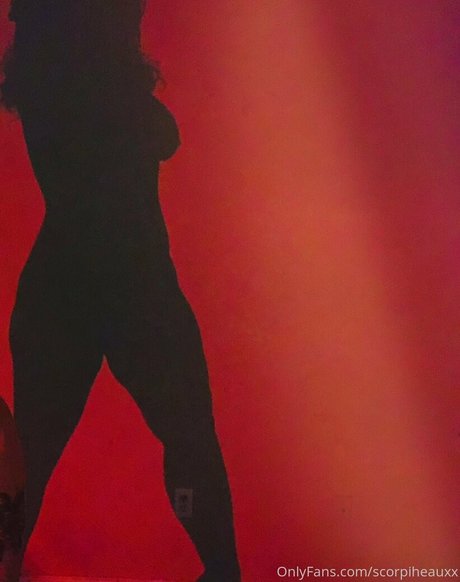 scorpiheauxx naked only fans