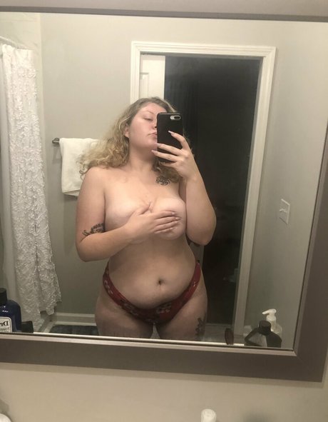 scorpiheauxx naked onlyfans pics