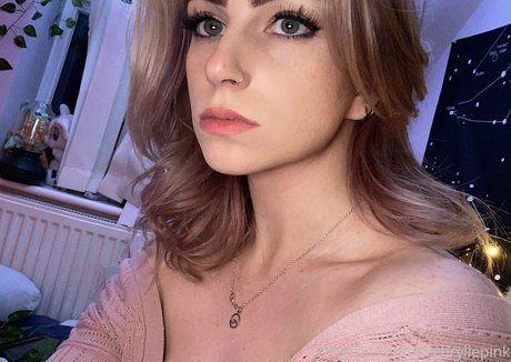 freeryliepink onlyfans desnuda