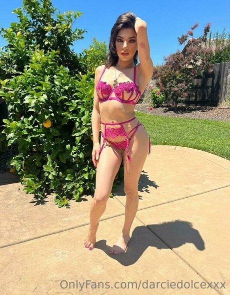 darciedolcexxx only fans leaks