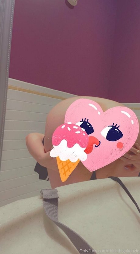 thiccthighkenzie onlyfans sextape