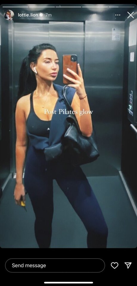 LottieLion ass onlyfans