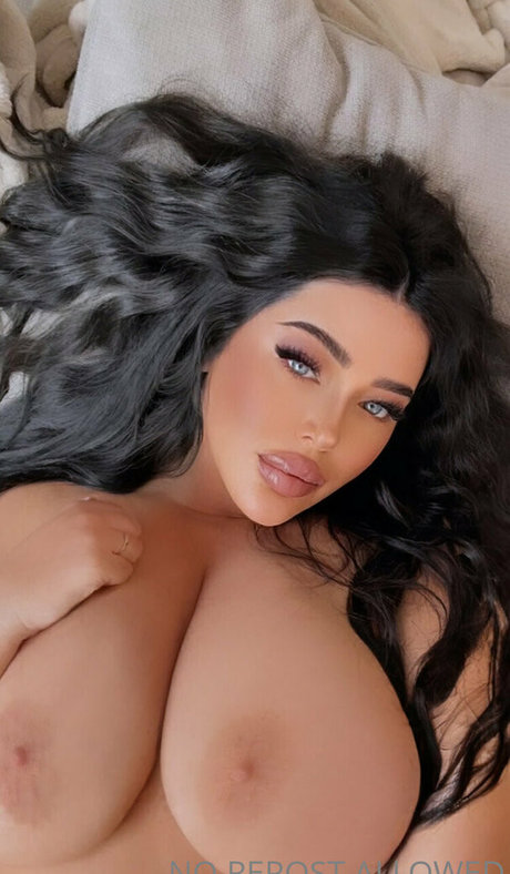 claudiarivier onlyfans sexy