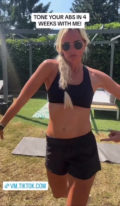 Amy Jo Simpson onlyfans leaks naked