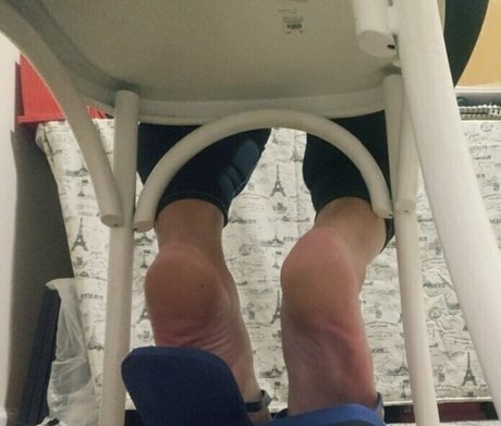 seechellethegoddess onlyfans naked leaks