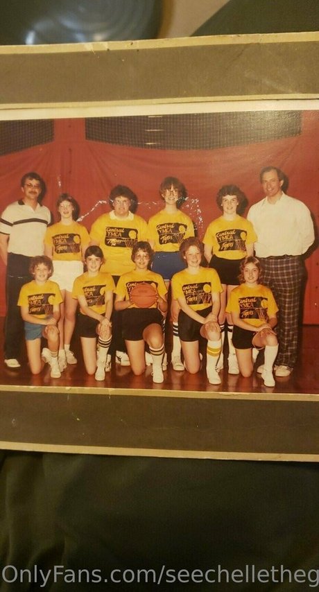 seechellethegoddess onlyfans nude pictures