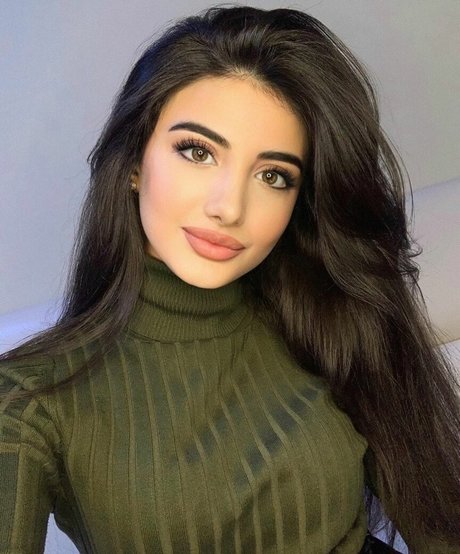 Sabina Agaeva Ahmed topless onlyfans