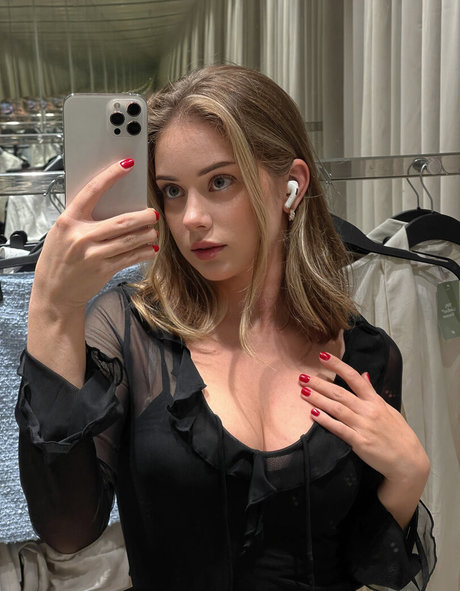 black trans onlyfans beautiful naked still