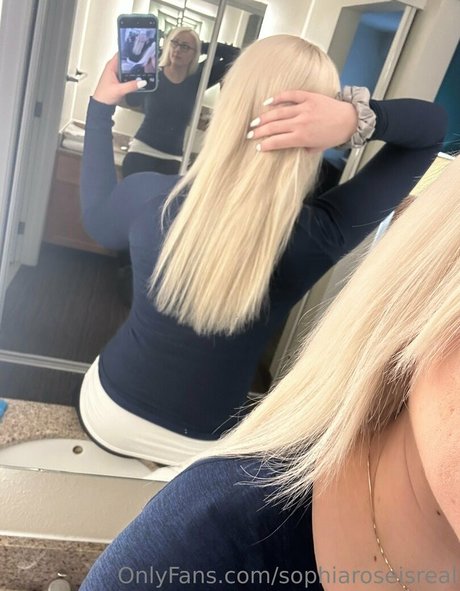 sophiaroseisreal onlyfans photo
