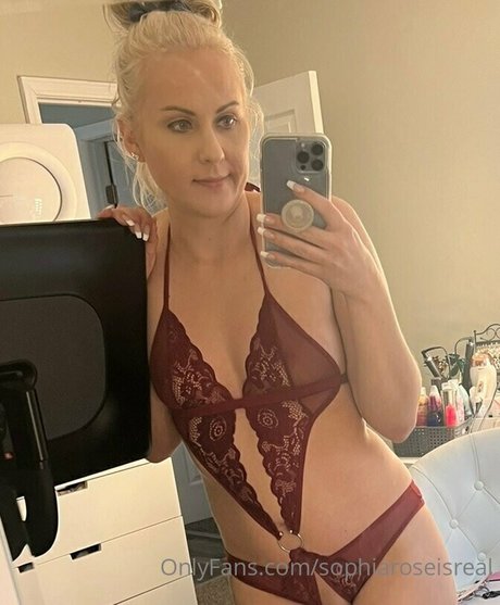 sophiaroseisreal free onlyfans