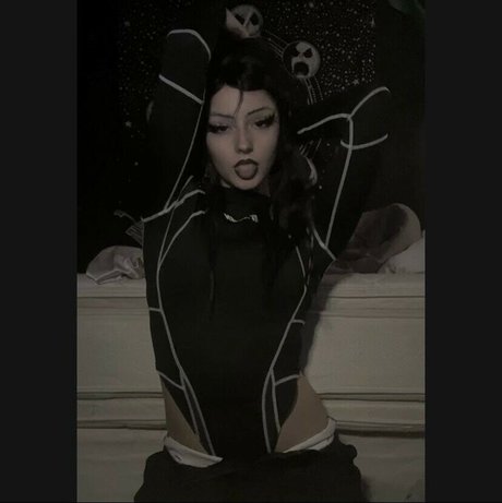 Nivvky nude leaked onlyfans