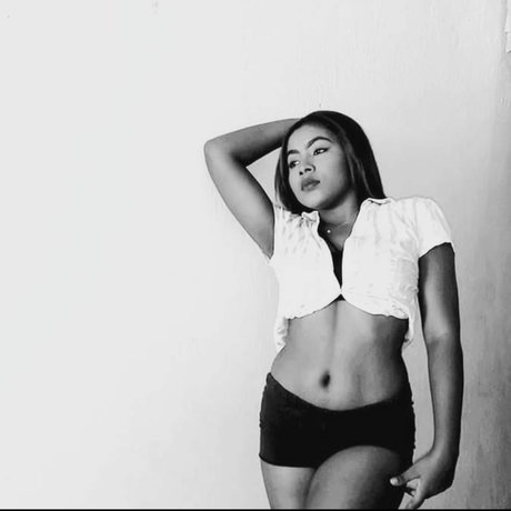 Dayana lopez is on onlyfans