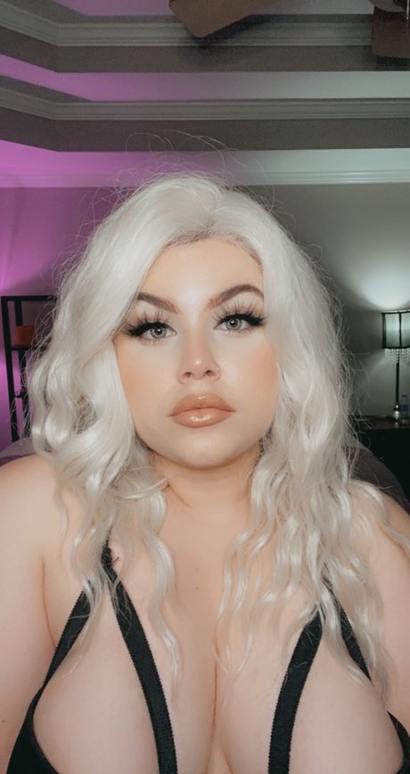 Mia Silver Free onlyfans nude leaks