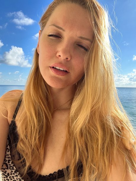 Miami Weather onlyfans nude porn