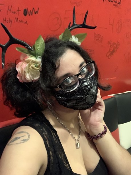 Mia Brujita onlyfans free content