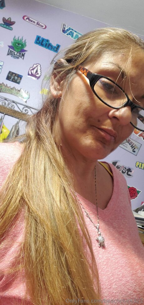 Beach Chick 321 naked only fans