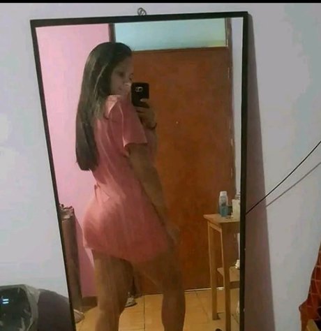 Bellastar25 onlyfans leaked