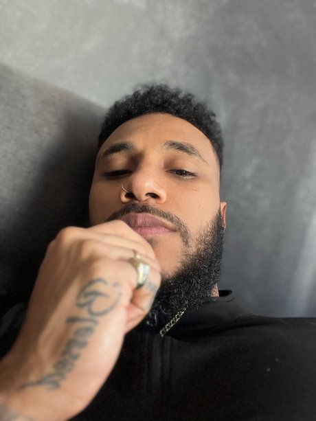 Mikiel Ali onlyfans porno