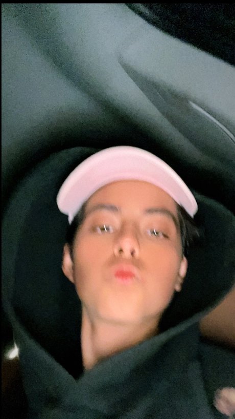 Mike De La Vega_  snap