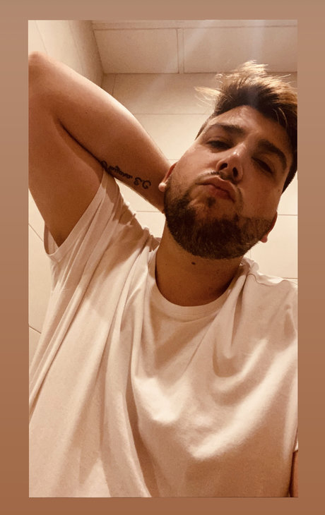 Chubby Bear_ onlyfans model photos