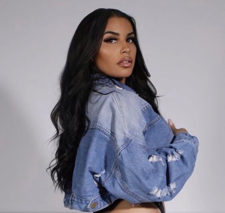 Michelle Angela onlyfans leak xxx