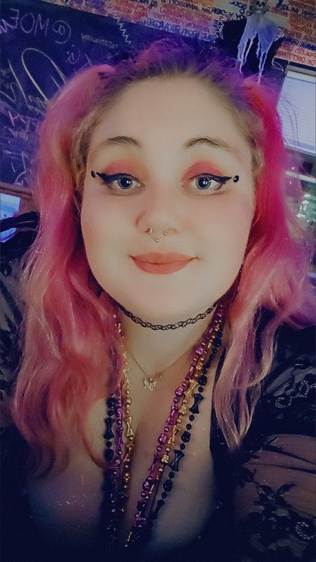 BigBeautifulKitten onlyfans model photo