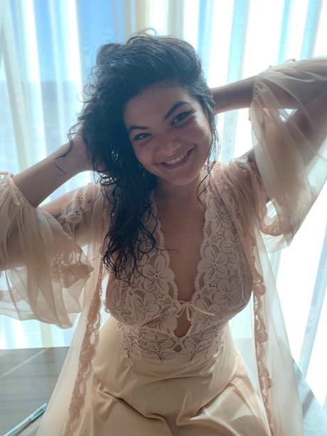 huge tits milf onlyfans free porn gallery