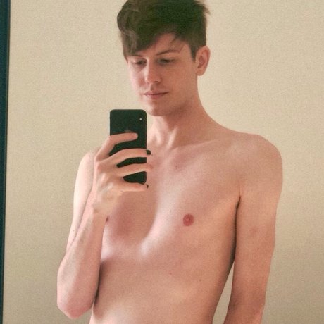 Miles Pike leaked naked onlyfans