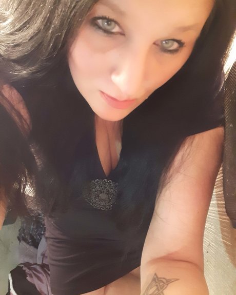 Miss Cray Cray Debbie nude onlyfans