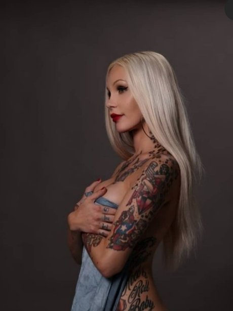 Misscocodelux  galleries