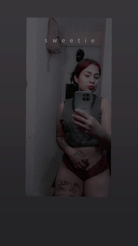 russian model onlyfans free xxx self-portrait