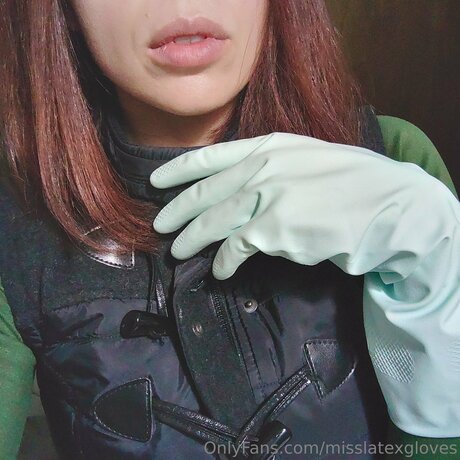 Miss Latex GLoves onlyfans leaked free