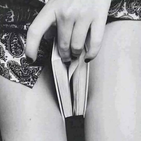 Jessie Hemlock naked onlyfans