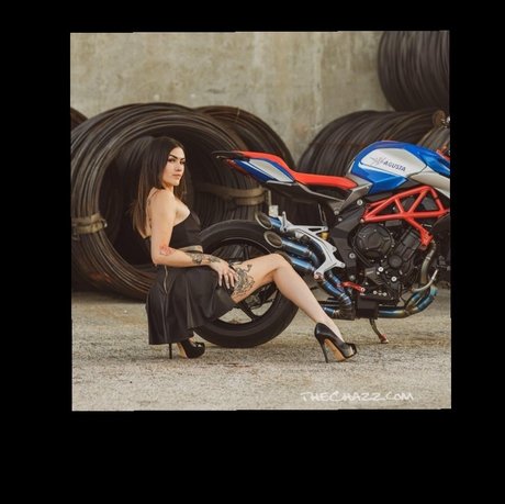 C Echo only fans pics