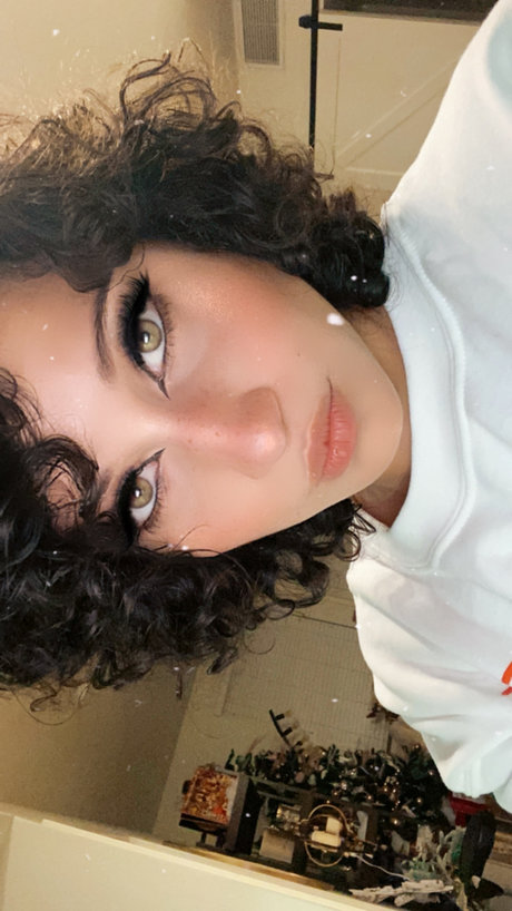 Hana Katana only fans.