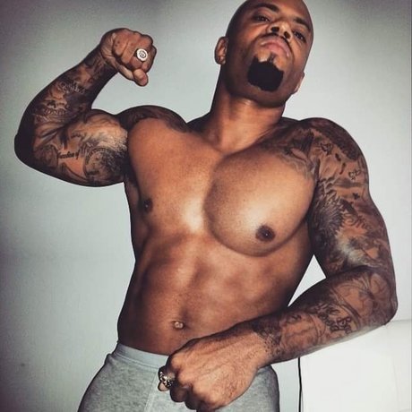 Pretty D ck McJoy_ free onlyfans porn