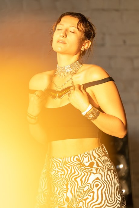 Mistress Mythra new onlyfans