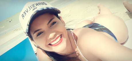 T ssia Fernanda_ ass onlyfans