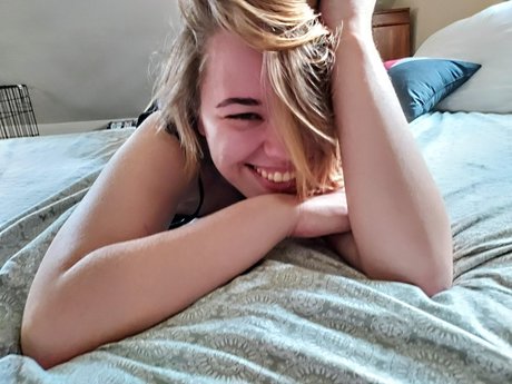 Molly Moxie onlyfans leake