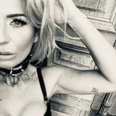 MOTHER COCK DESTROYER onlyfans de