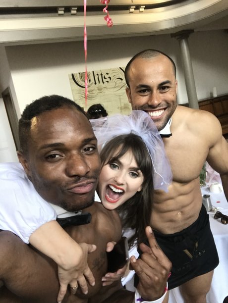 _Gigolo King_ nudes only fans