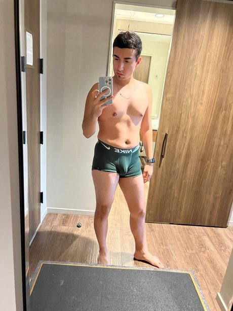 Eleazar Morales onlyfans desnuda