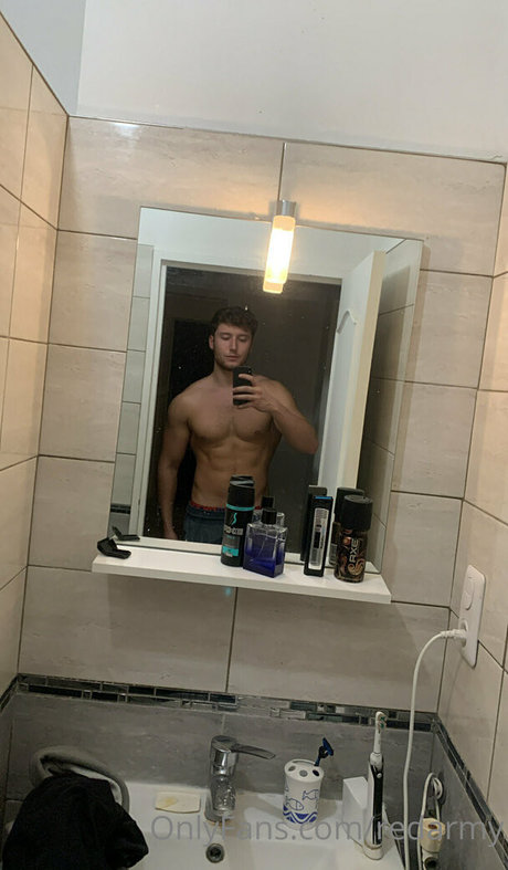 redarmy onlyfans leams